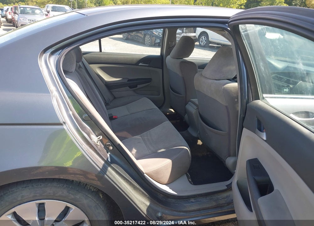 2010 HONDA ACCORD 2.4 LX VIN: 1HGCP2F30AA035849