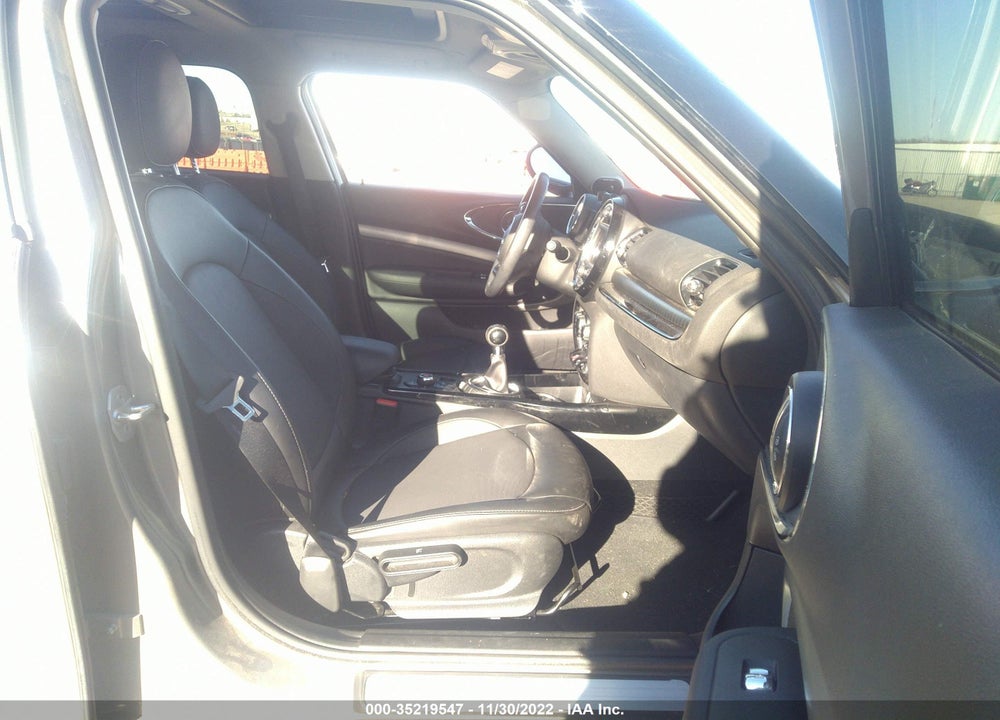 2016 MINI CLUBMAN COOPER VIN: WMWLN5C54G2B34835