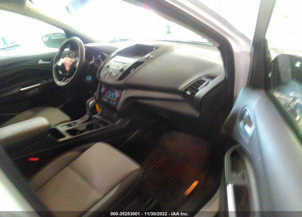 2018 FORD ESCAPE SE VIN: 1FMCU9GD5JUD20905