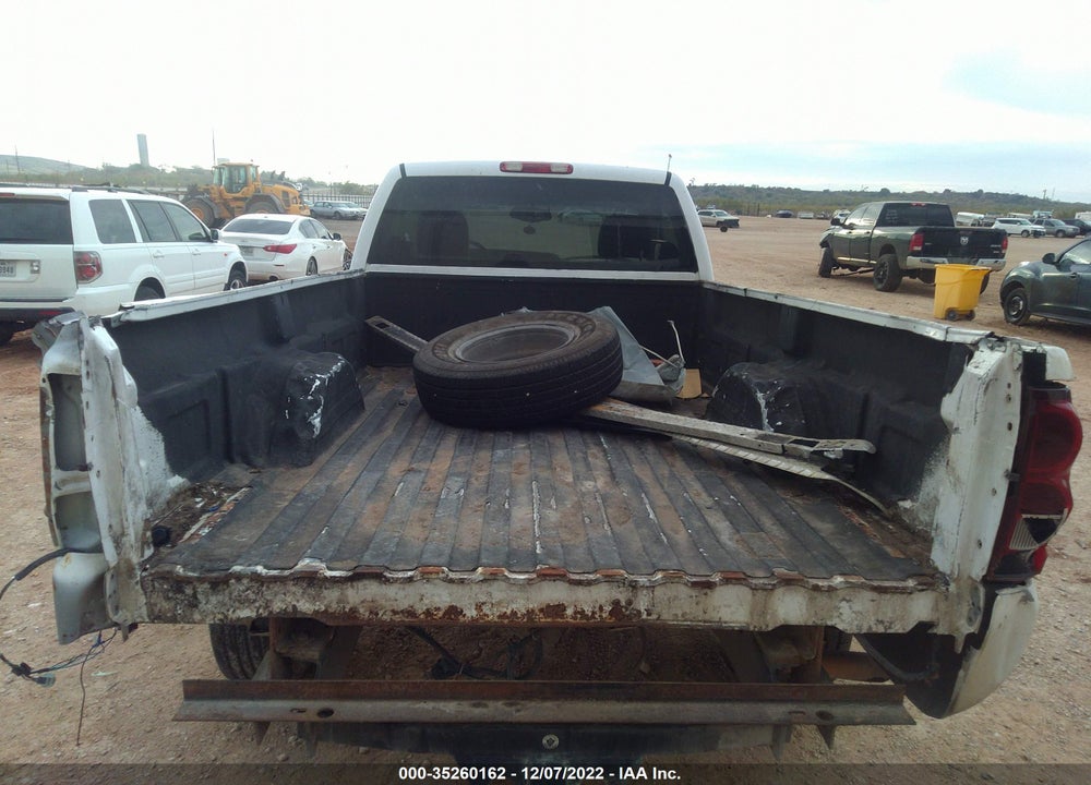 2003 CHEVROLET SILVERADO 2500 WORK TRUCK VIN: 1GCGC24UX3Z310641