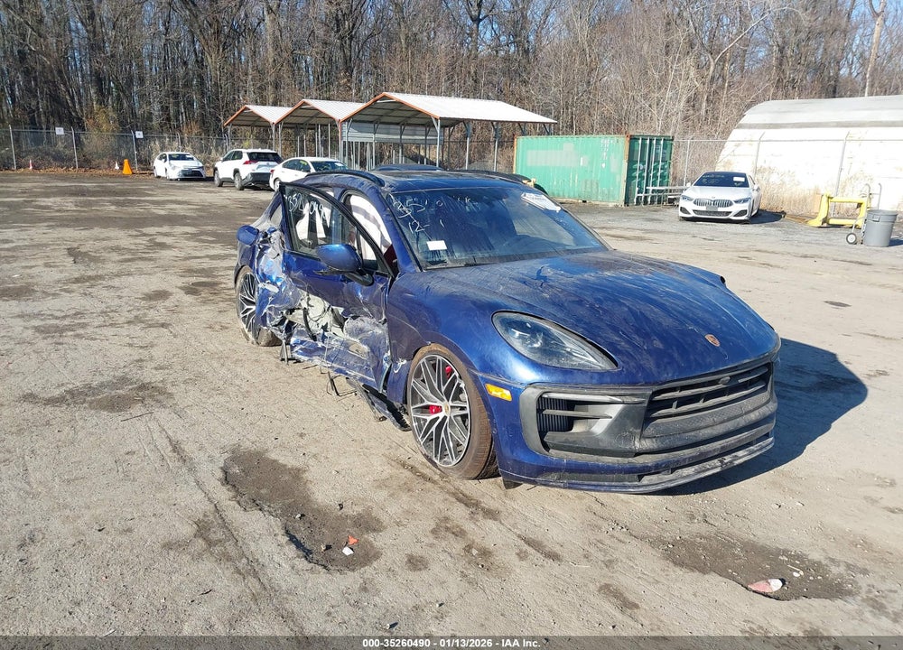 2022 PORSCHE MACAN GTS VIN: WP1AF2A5XNLB31143