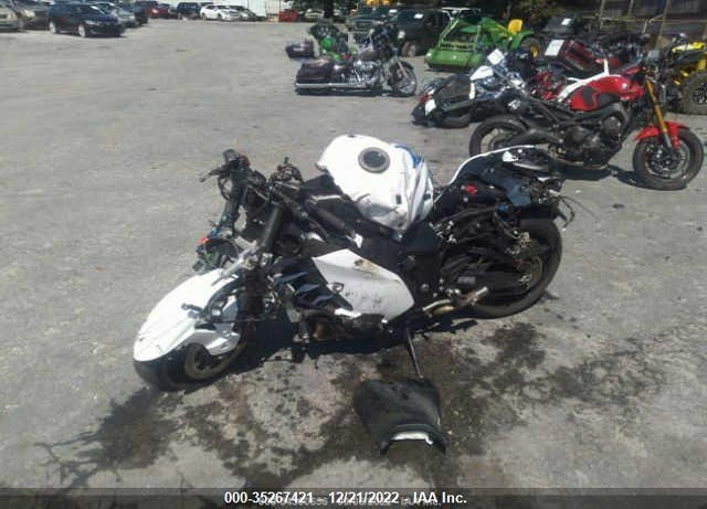 2022 SUZUKI GSX1300 RR VIN: JS1EJ11B0N7101959