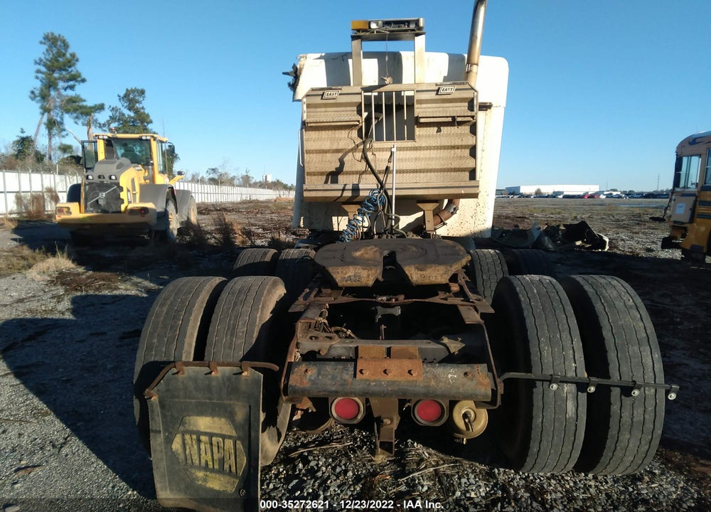 2005 KENWORTH T800 T800 VIN: 1XKDDB9X25J079193
