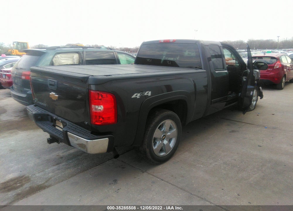 2011 CHEVROLET SILVERADO 1500 VIN: 1GCRKSE3XBZ102873
