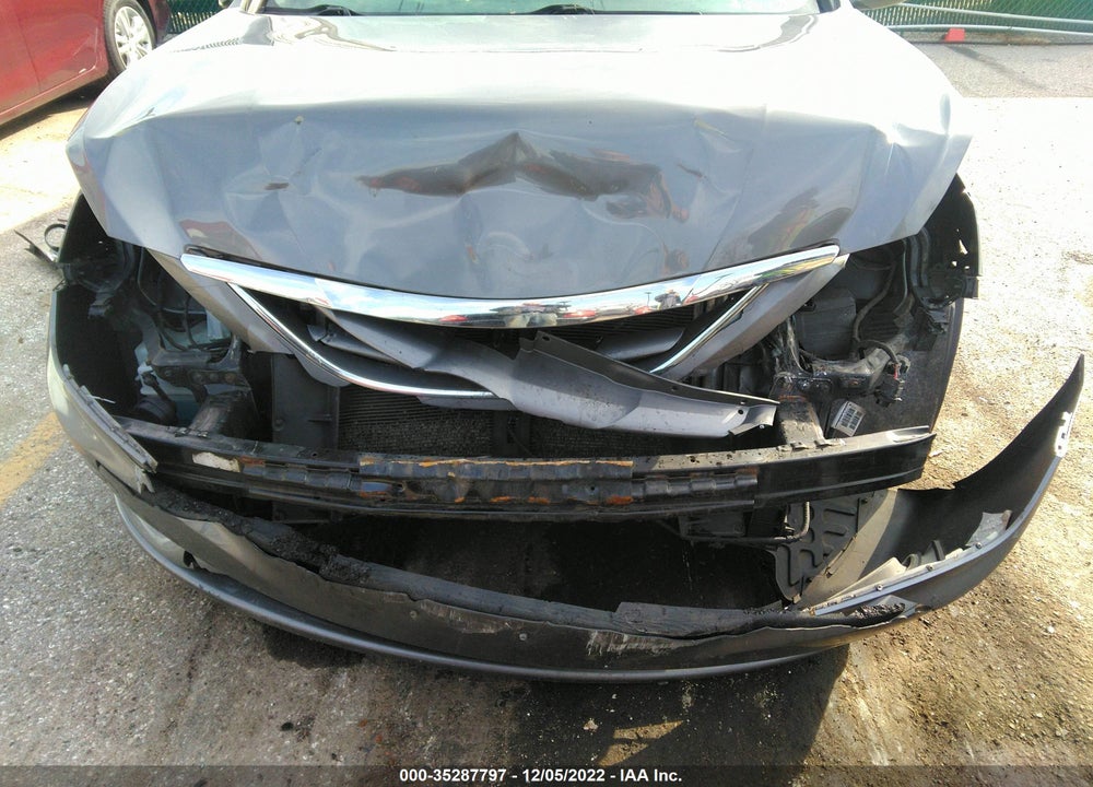 2013 HYUNDAI SONATA GLS VIN: 5NPEB4AC1DH596647