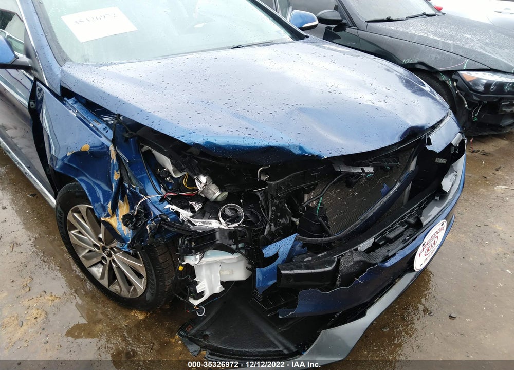 2015 HYUNDAI SONATA SPORT VIN: 5NPE34AF0FH128709