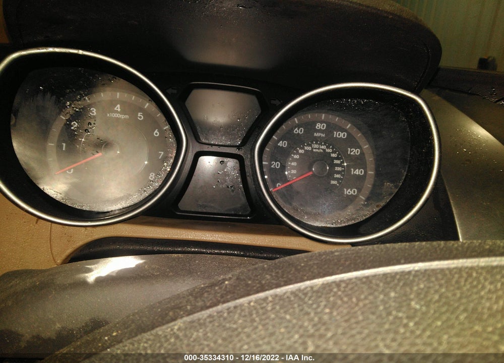 2012 HYUNDAI ELANTRA GLS VIN: 5NPDH4AE7CH148505