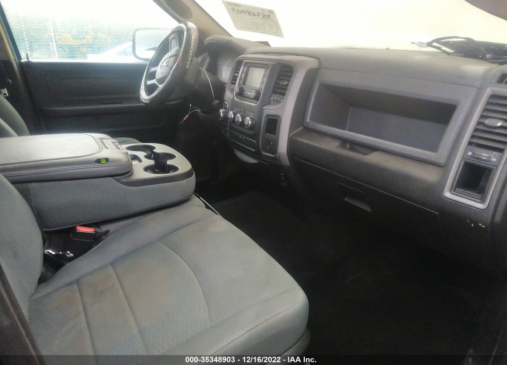 2017 RAM 1500 EXPRESS 4X4 5'7 BOX VIN: 3C6RR7KT8HG792412