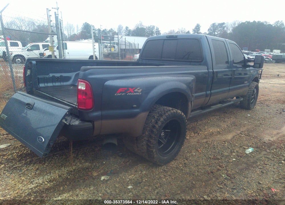 2006 FORD F-350 XLT/LARIAT/XL VIN: 1FTWW33P36EC39086