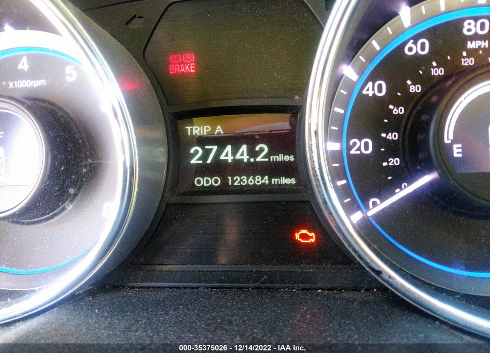 2014 HYUNDAI SONATA GLS VIN: 5NPEB4AC5EH924170