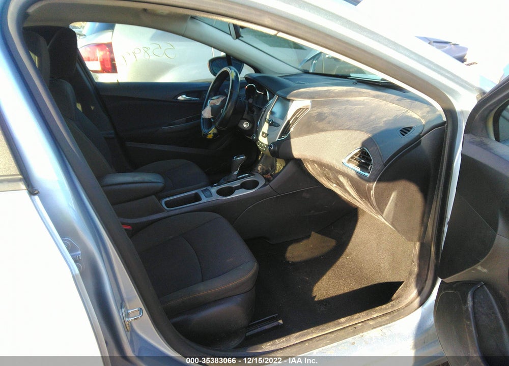 2017 CHEVROLET CRUZE LS AUTO VIN: 1G1BC5SM7H7134738
