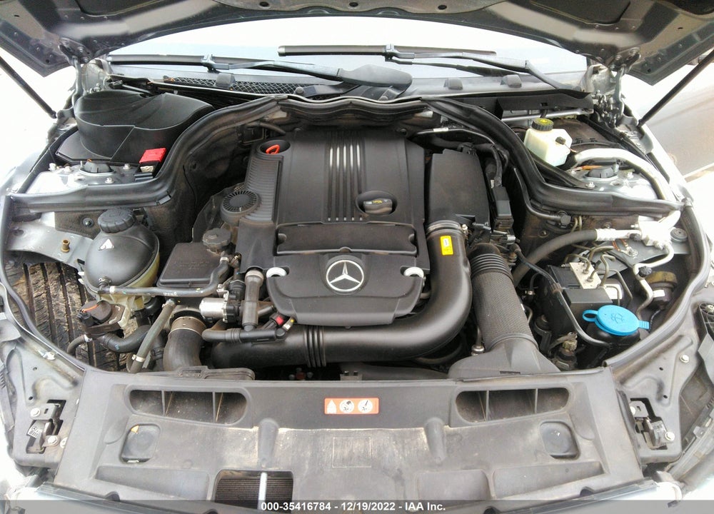 2012 MERCEDES-BENZ C 250 SPORT/LUXURY VIN: WDDGF4HB6CA607373