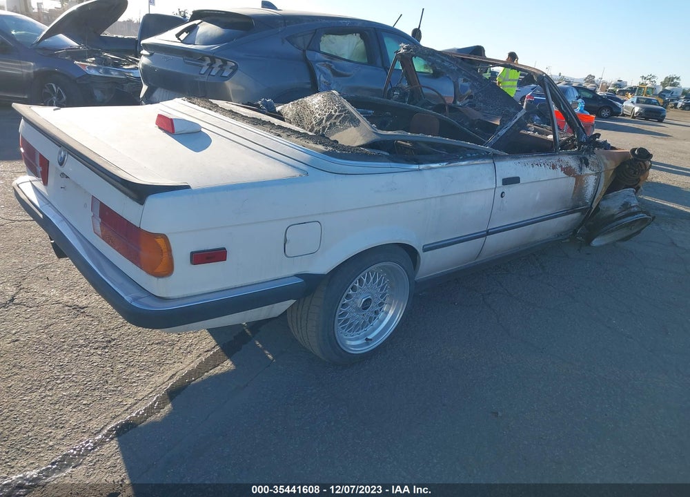 1987 BMW 325 VIN: WBABB310301825220