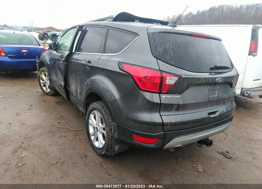 2019 FORD ESCAPE SE VIN: 1FMCU9GD2KUA31885