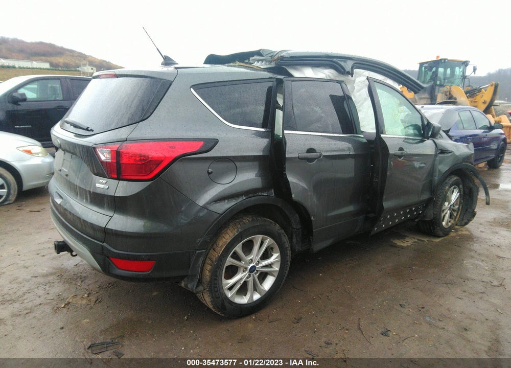 2019 FORD ESCAPE SE VIN: 1FMCU9GD2KUA31885