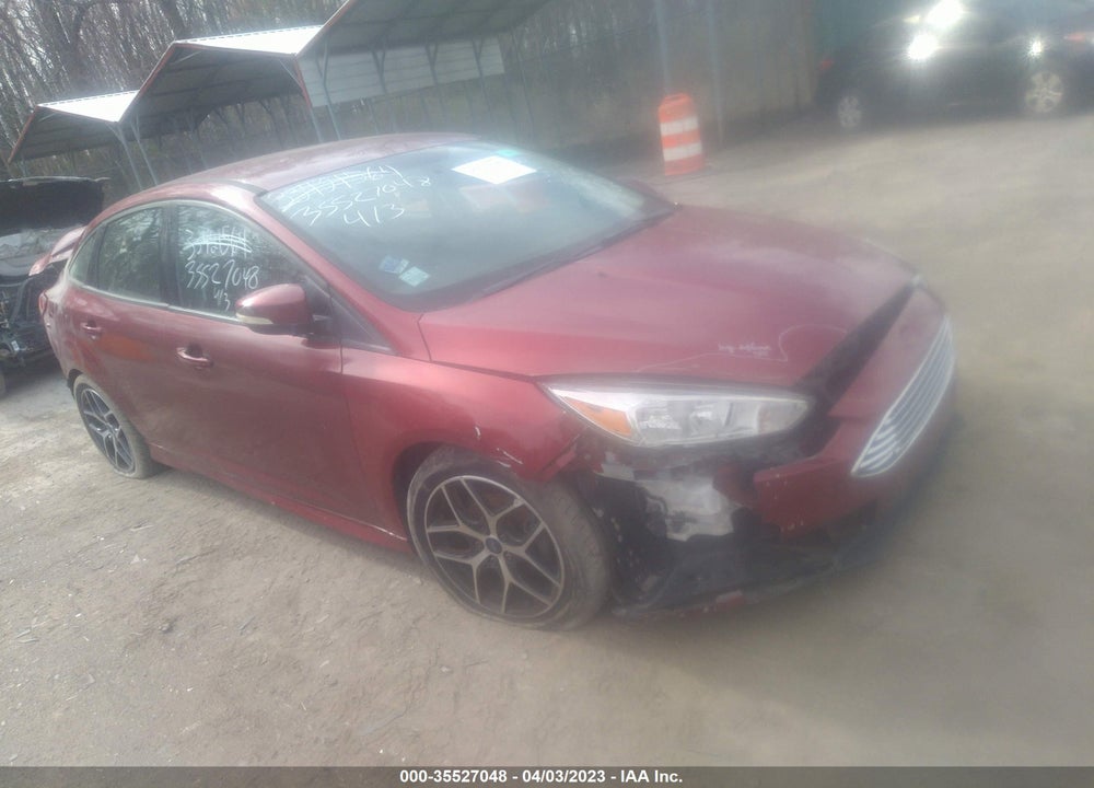 2016 FORD FOCUS SE VIN: 1FADP3F22GL266478