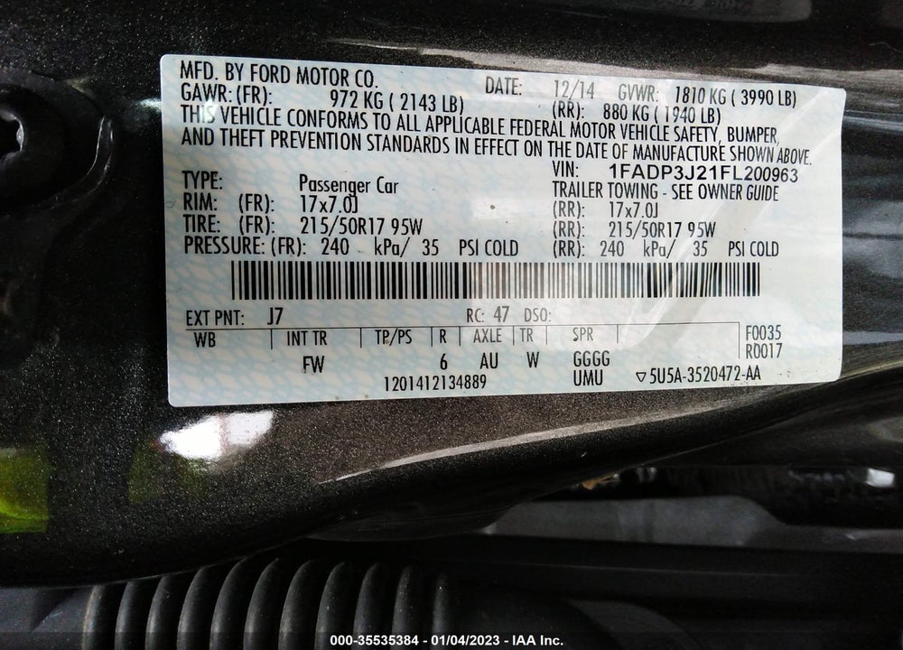 2015 FORD FOCUS VIN: 1FADP3J21FL200963