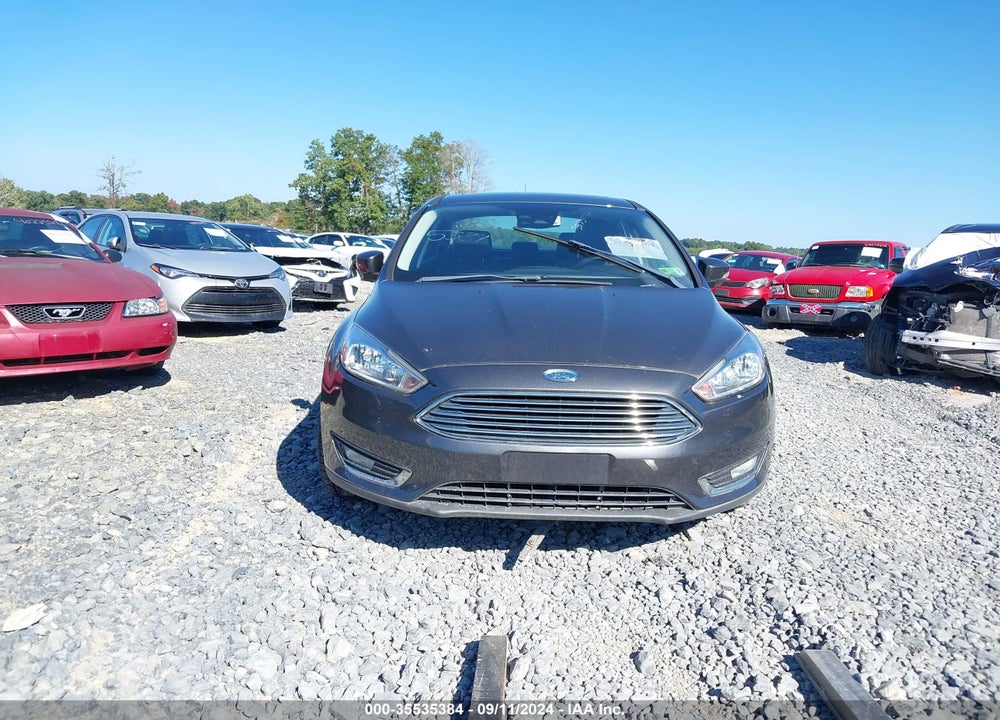 2015 FORD FOCUS VIN: 1FADP3J21FL200963