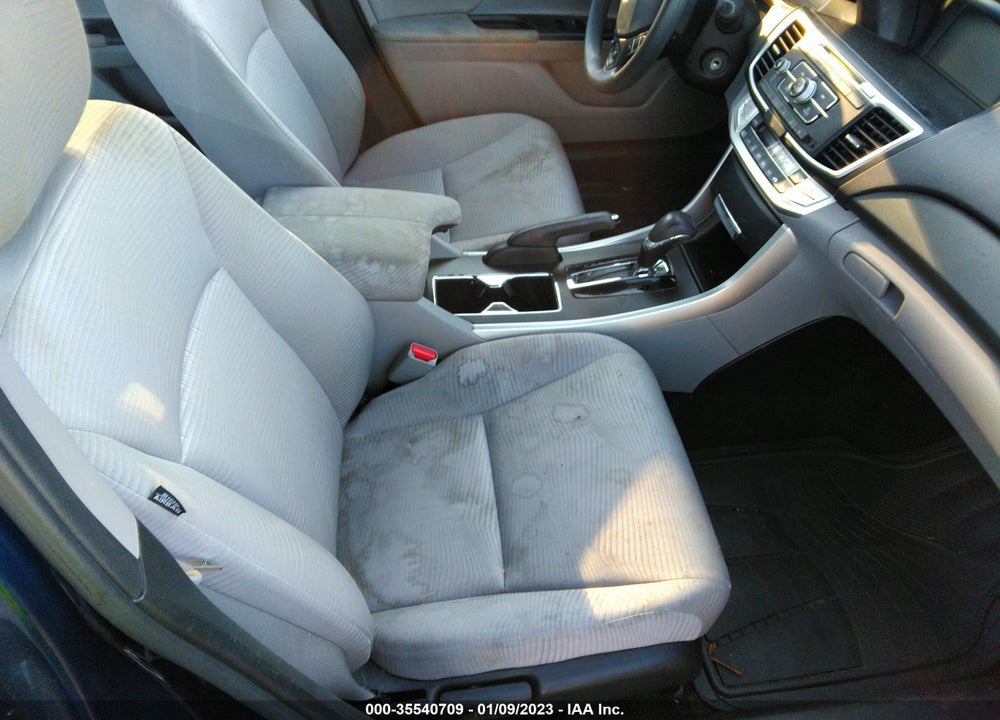 2015 HONDA ACCORD LX VIN: 1HGCR2F30FA092019