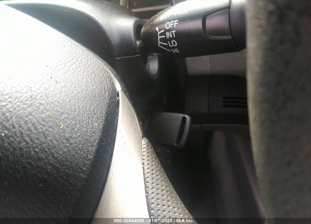 2011 HONDA CIVIC LX VIN: 2HGFA1F52BH301952