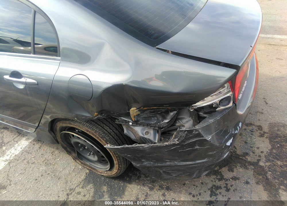 2011 HONDA CIVIC LX VIN: 2HGFA1F52BH301952