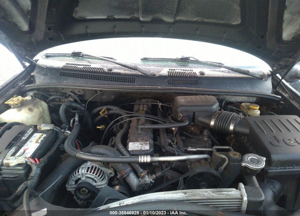 2003 JEEP GRAND CHEROKEE LAREDO VIN: 1J4GW48S83C582579