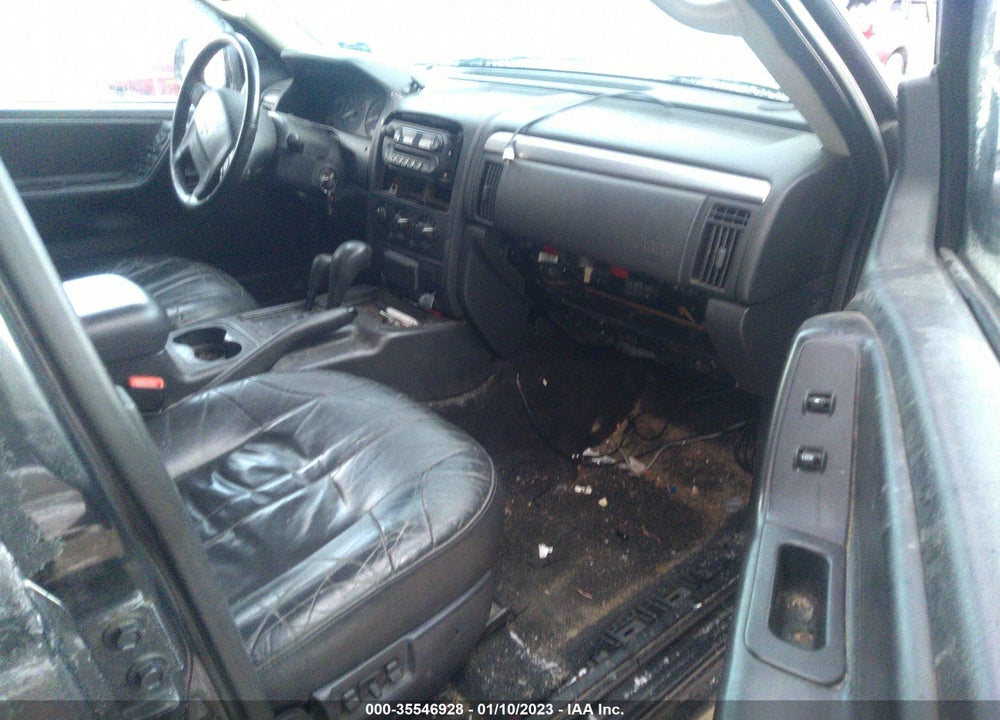 2003 JEEP GRAND CHEROKEE LAREDO VIN: 1J4GW48S83C582579