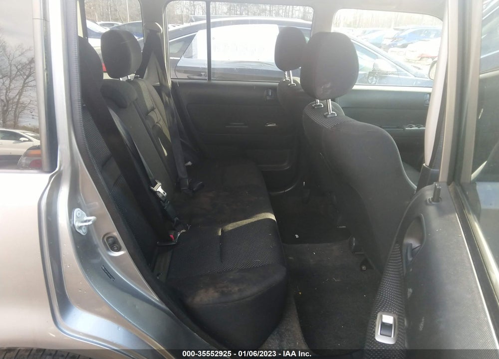 2005 SCION XB VIN: JTLKT324X50213745