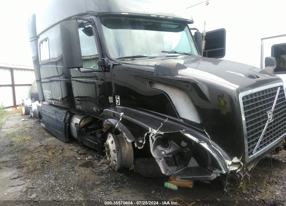 2015 VOLVO VN VNL VIN: 4V4N99EH7FN922618