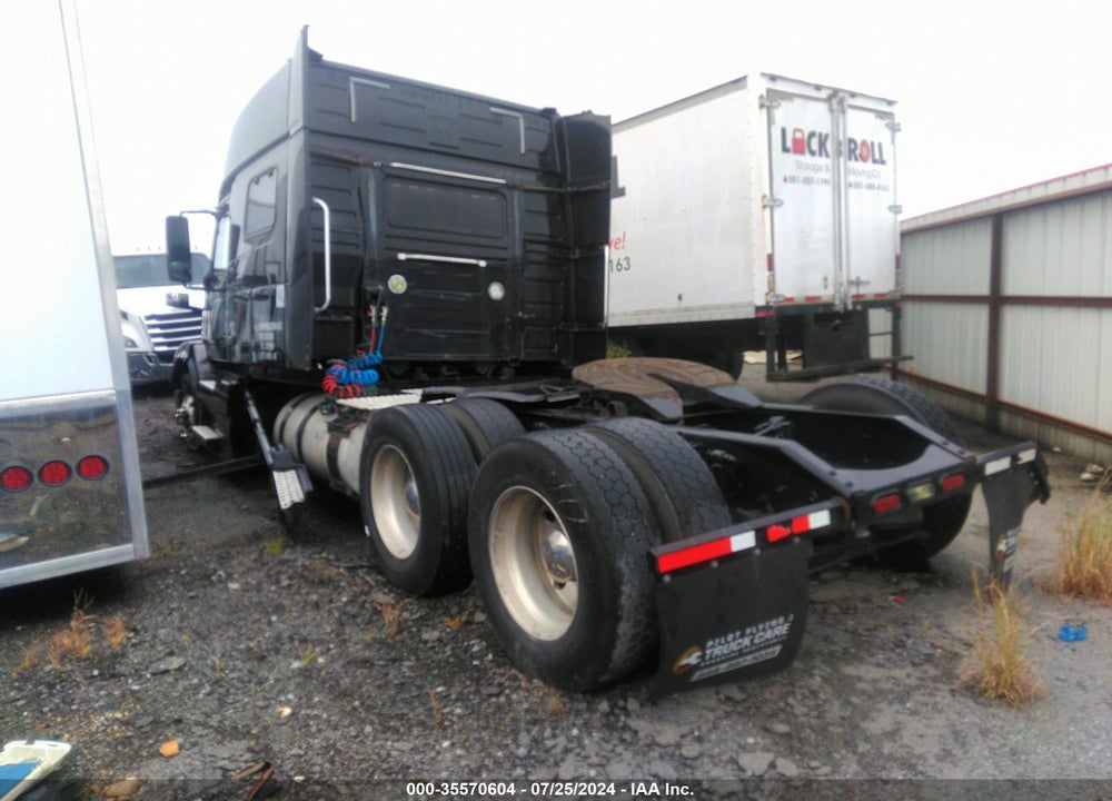 2015 VOLVO VN VNL VIN: 4V4N99EH7FN922618