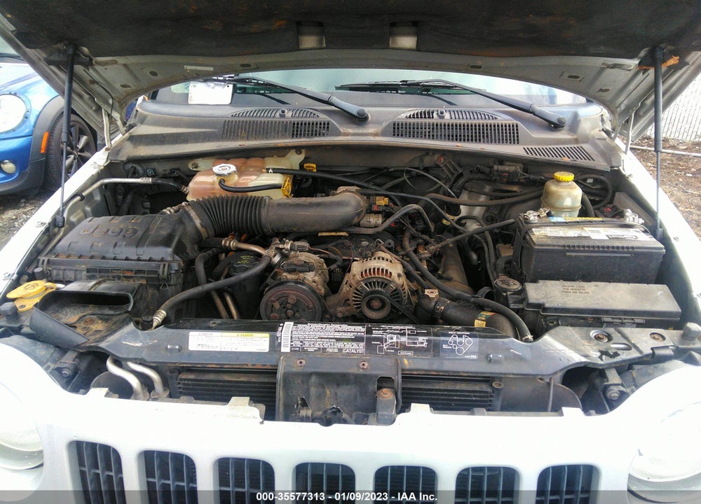 2005 JEEP LIBERTY SPORT VIN: 1J4GL48K55W664778