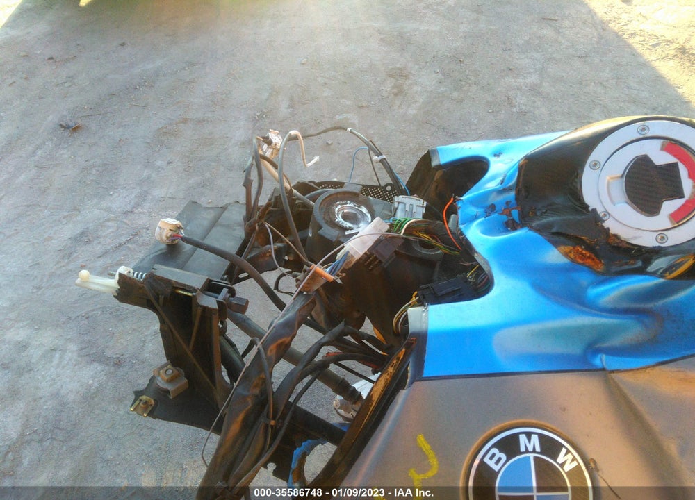 2000 BMW R1150 GS VIN: WB10495A9YZE50912