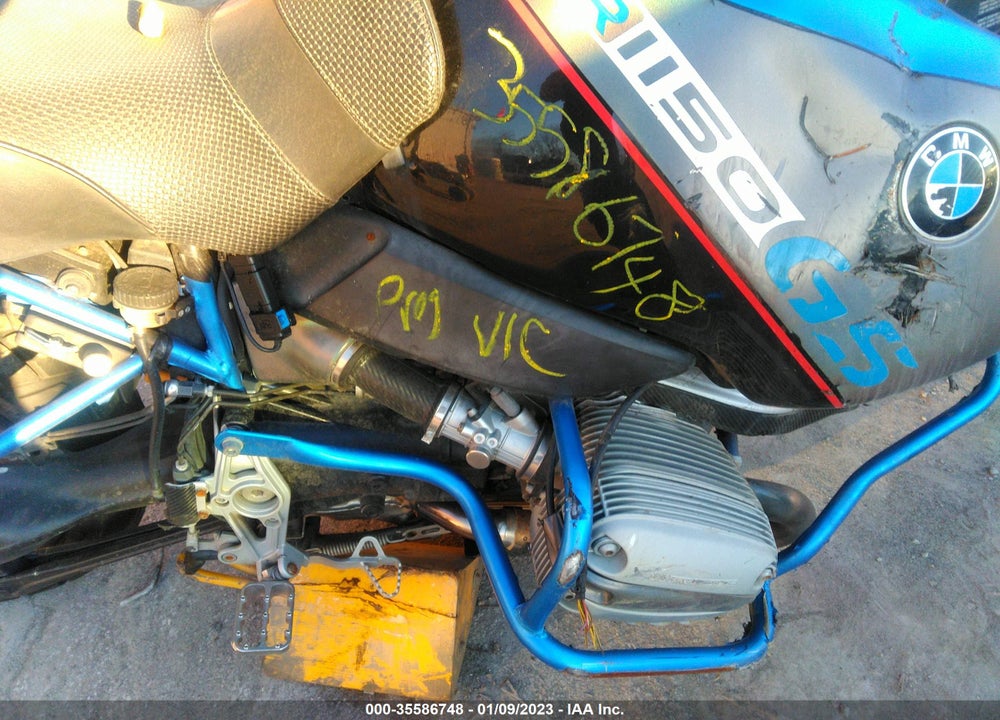 2000 BMW R1150 GS VIN: WB10495A9YZE50912