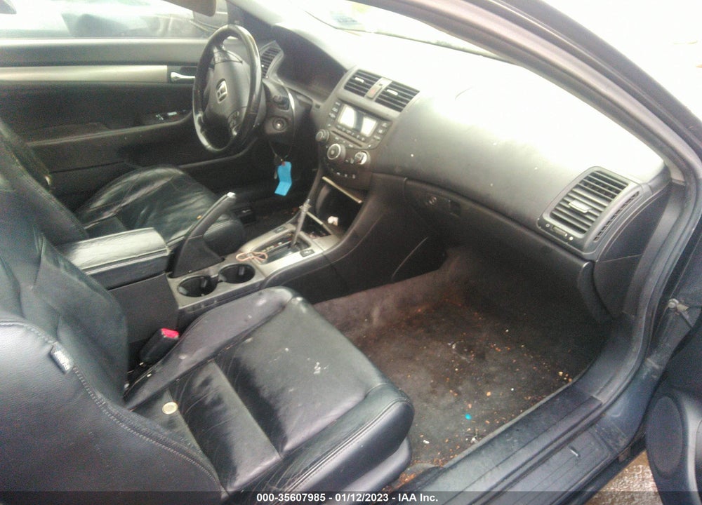 2005 HONDA ACCORD 3.0 EX VIN: 1HGCM826X5A009342