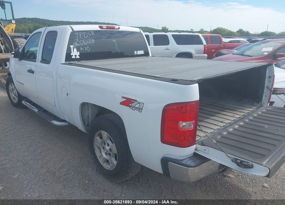 2008 CHEVROLET SILVERADO 1500 LT1 VIN: 2GCEK19J281248316