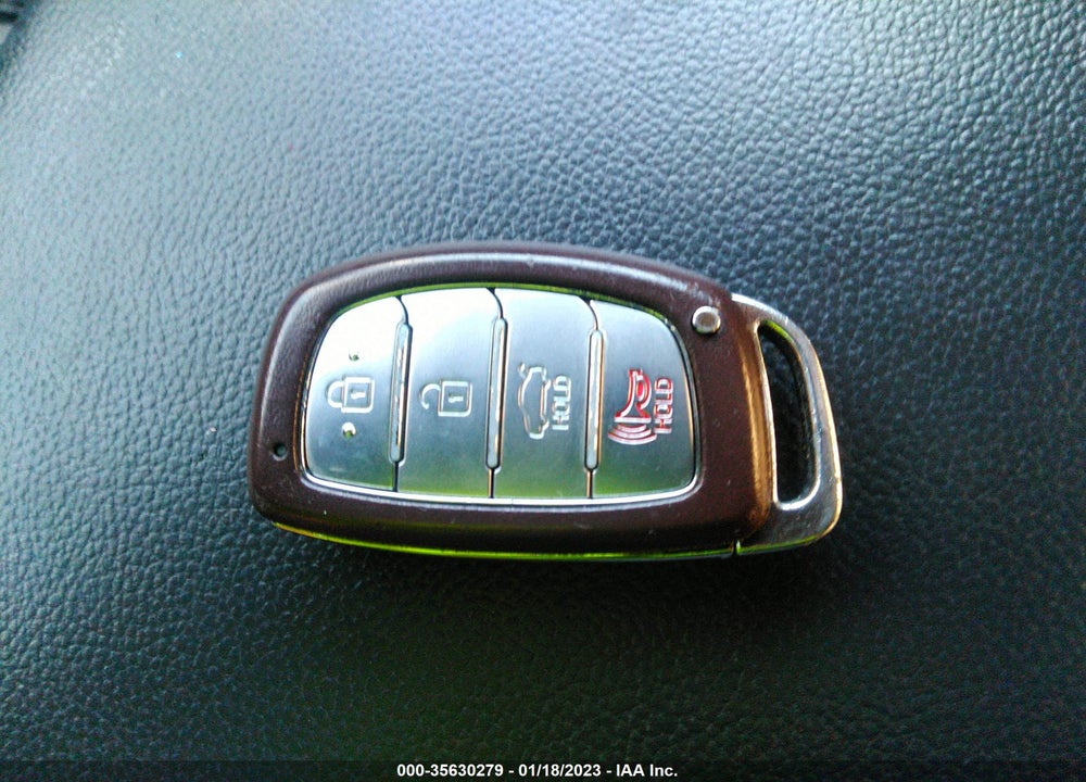 2015 HYUNDAI SONATA SPORT VIN: 5NPE34AF9FH056392