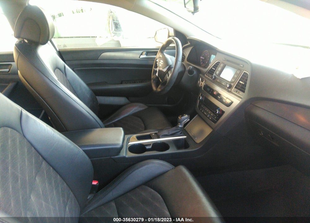 2015 HYUNDAI SONATA SPORT VIN: 5NPE34AF9FH056392