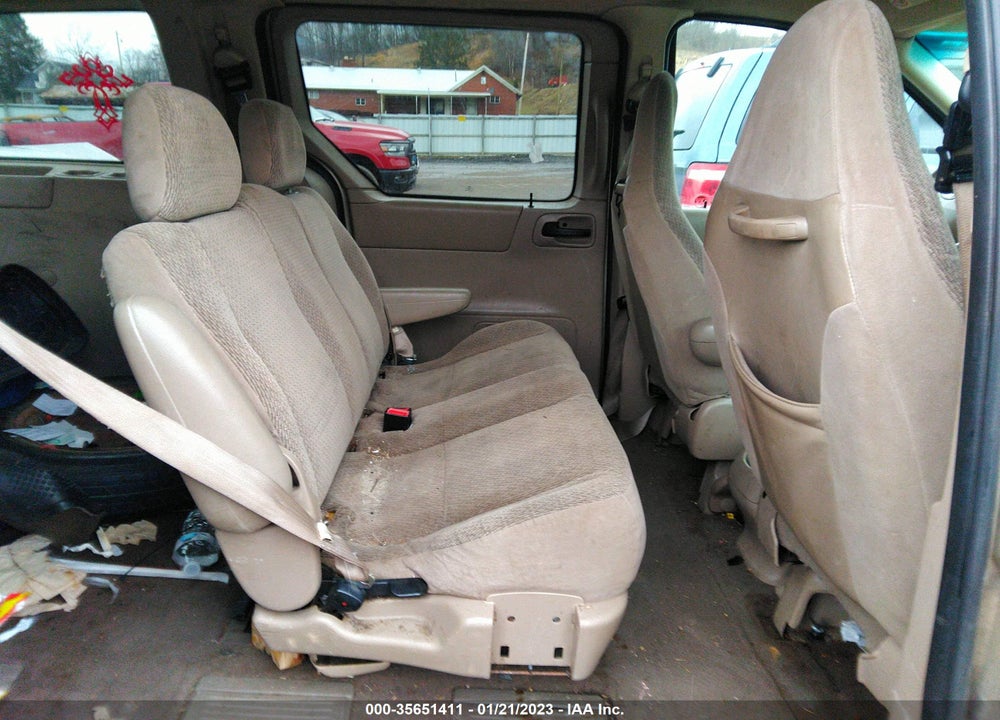 2001 FORD WINDSTAR LX VIN: 2FMZA51471BB52937
