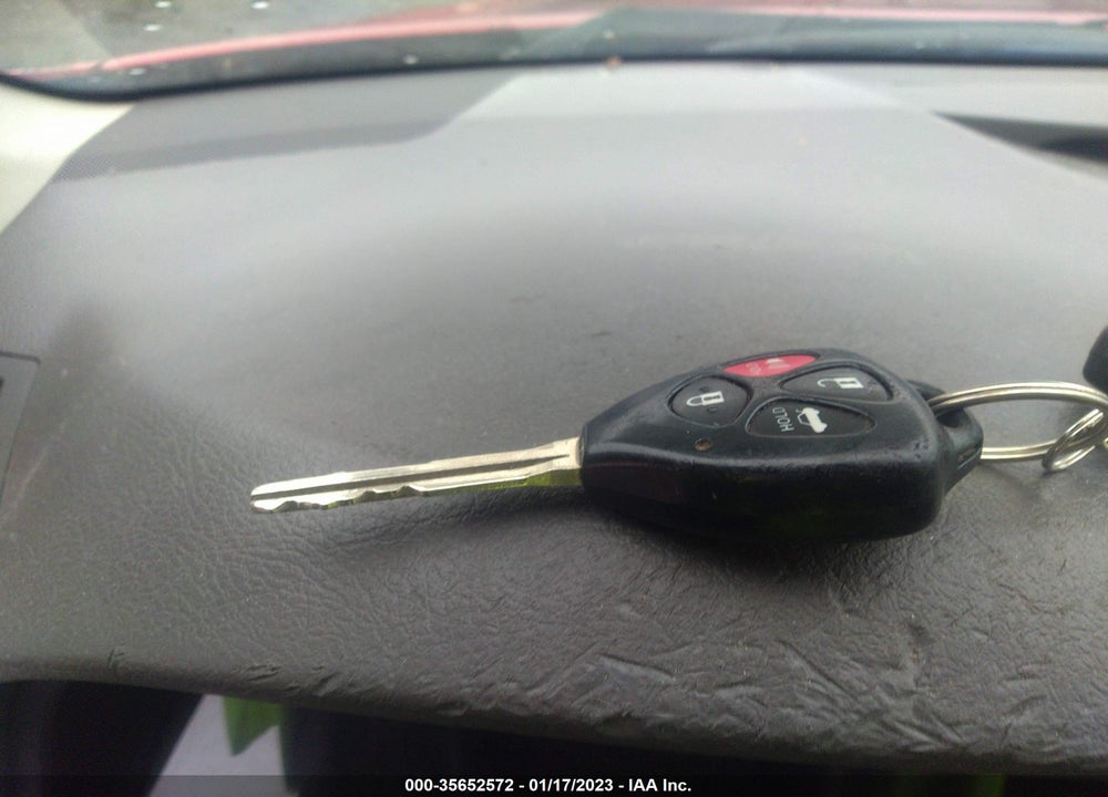 2007 TOYOTA CAMRY LE VIN: 4T1BE46K27U032912