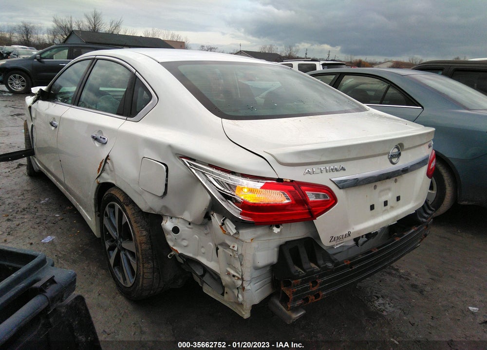 2016 NISSAN ALTIMA VIN: 1N4AL3AP3GC211054