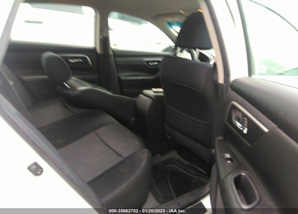 2016 NISSAN ALTIMA VIN: 1N4AL3AP3GC211054