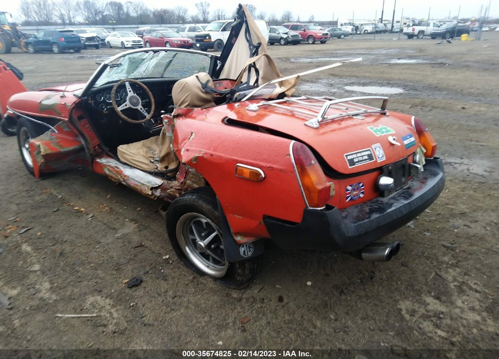 1976 MG B VIN: 0000GHN5UG404245G