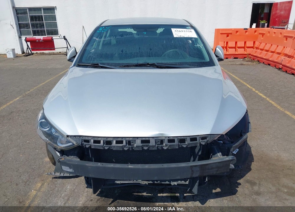 2018 HYUNDAI ELANTRA SE VIN: 5NPD74LF1JH279287