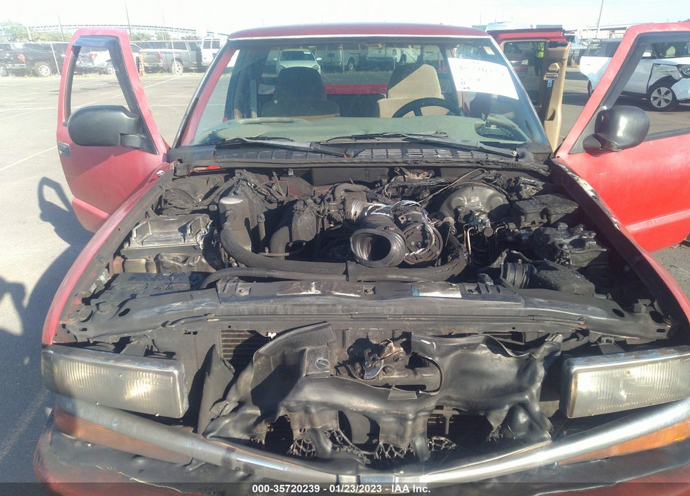 1999 CHEVROLET S-10 LS VIN: 1GCCS1944X8133858