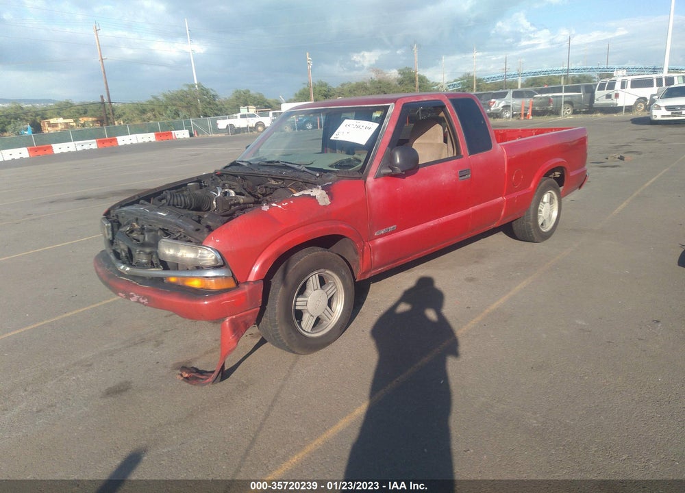 1999 CHEVROLET S-10 LS VIN: 1GCCS1944X8133858