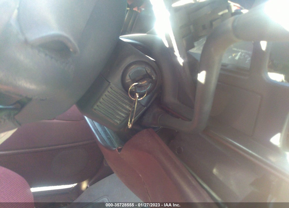 1996 CHEVROLET GMT-400 VIN: 1GCEC14M4TZ111263