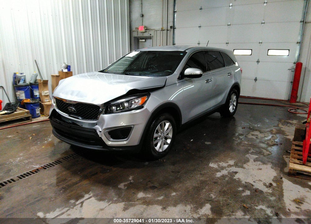 2016 KIA SORENTO 2.4L L VIN: 5XYPG4A37GG041160