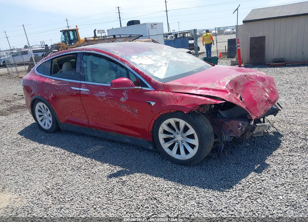 2018 TESLA MODEL X VIN: 5YJXCAE29JF129203
