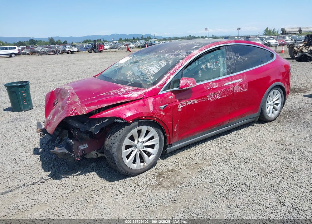 2018 TESLA MODEL X VIN: 5YJXCAE29JF129203