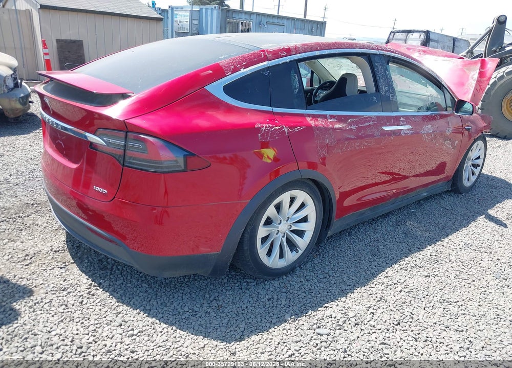 2018 TESLA MODEL X VIN: 5YJXCAE29JF129203